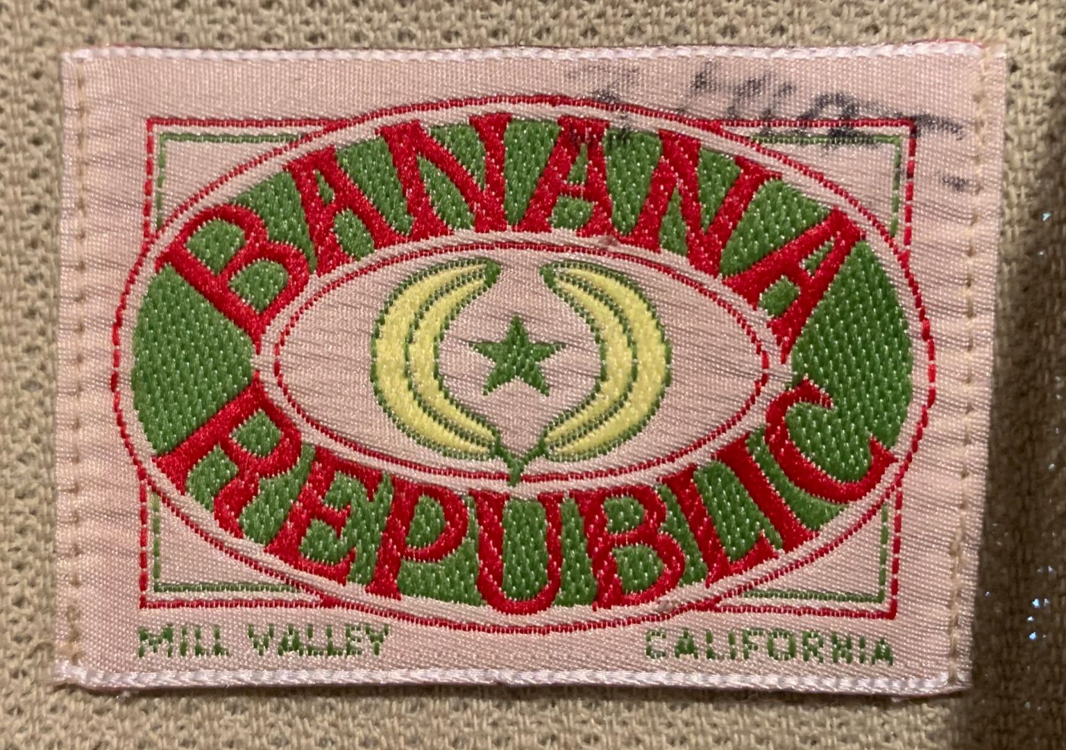 Banana Republic Clothing Tag and Logo Guide Abandoned Republic